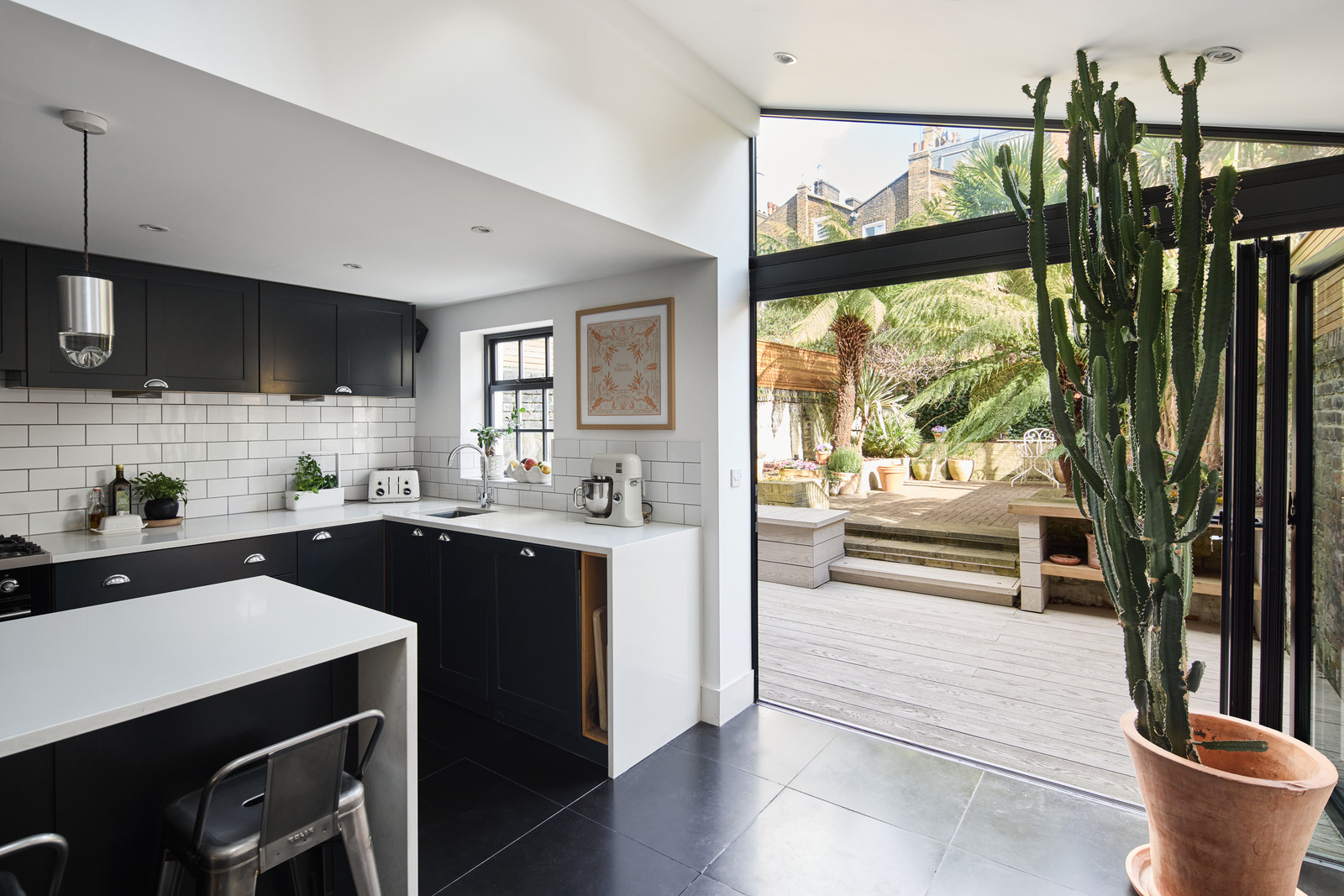 cuisine noire sur jardin cuisine noire sur jardin