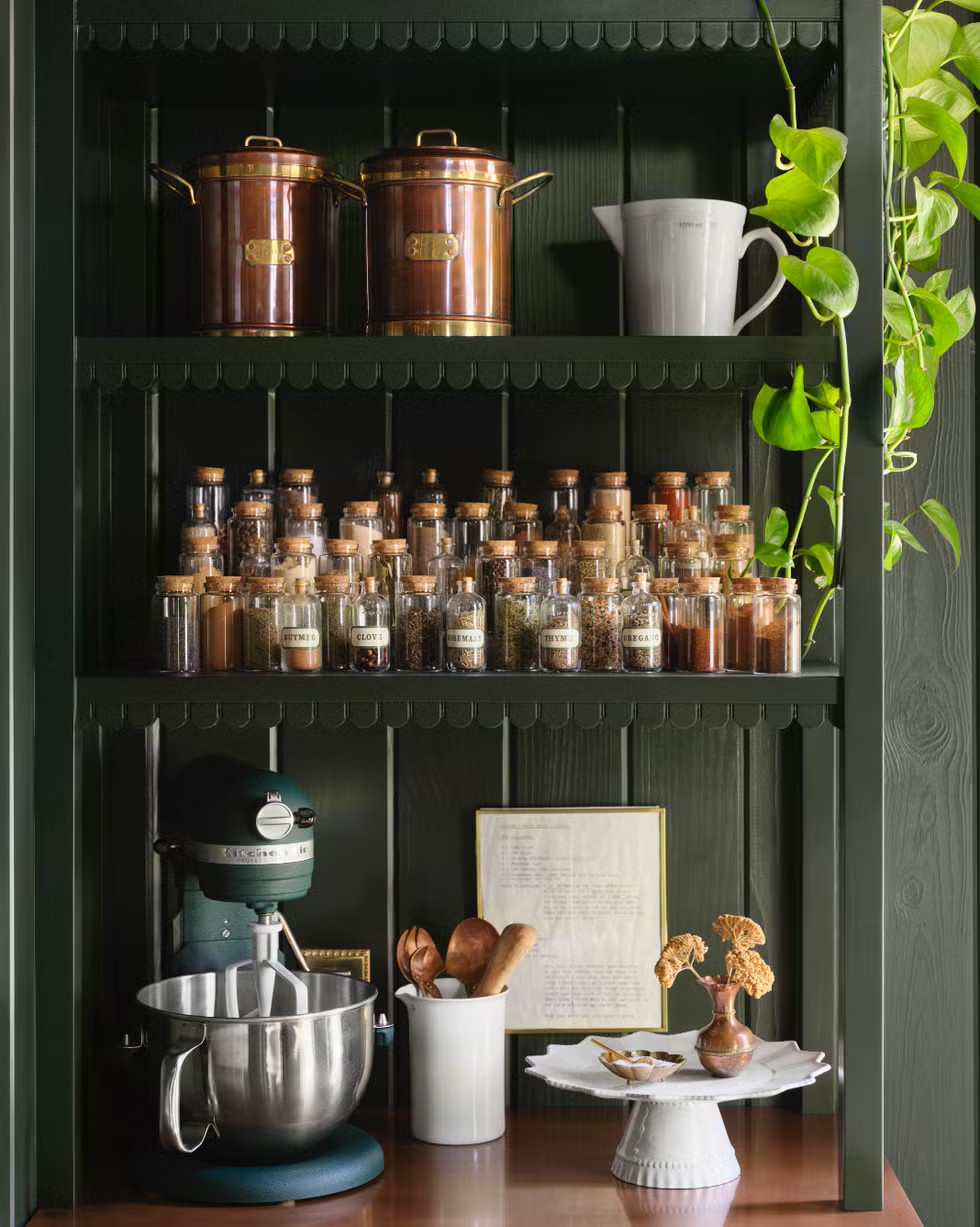 cuisine décoration classique chic par Joanna Gaines Mini Reni cuisine décoration classique chic par Joanna Gaines Mini Reni