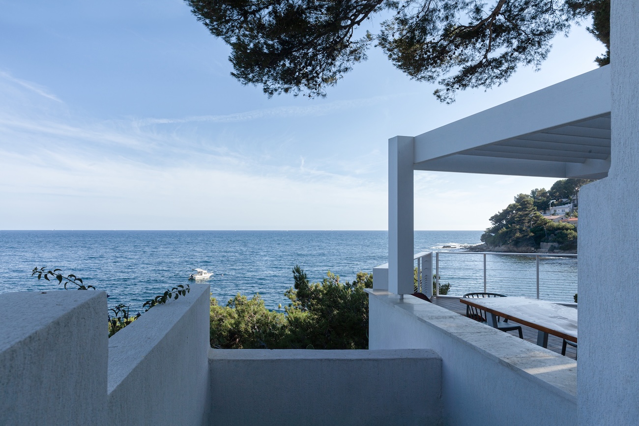 terrasse avec pergola blanche vue mer terrasse avec pergola blanche vue mer