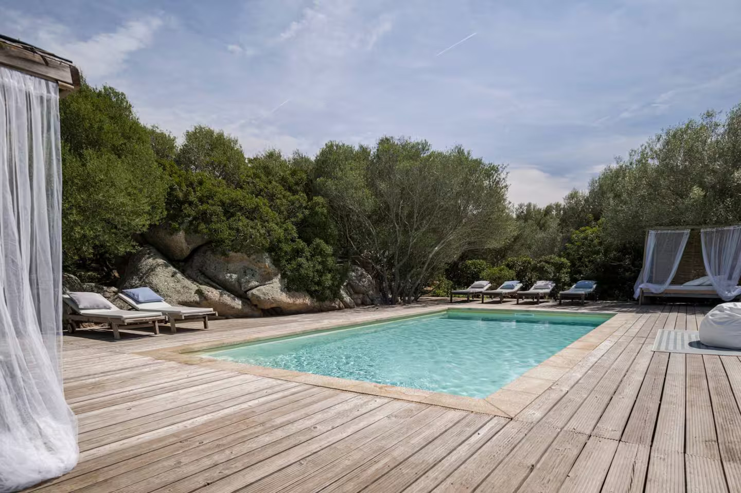 terrasse maison avec piscine Sardaigne terrasse maison avec piscine Sardaigne
