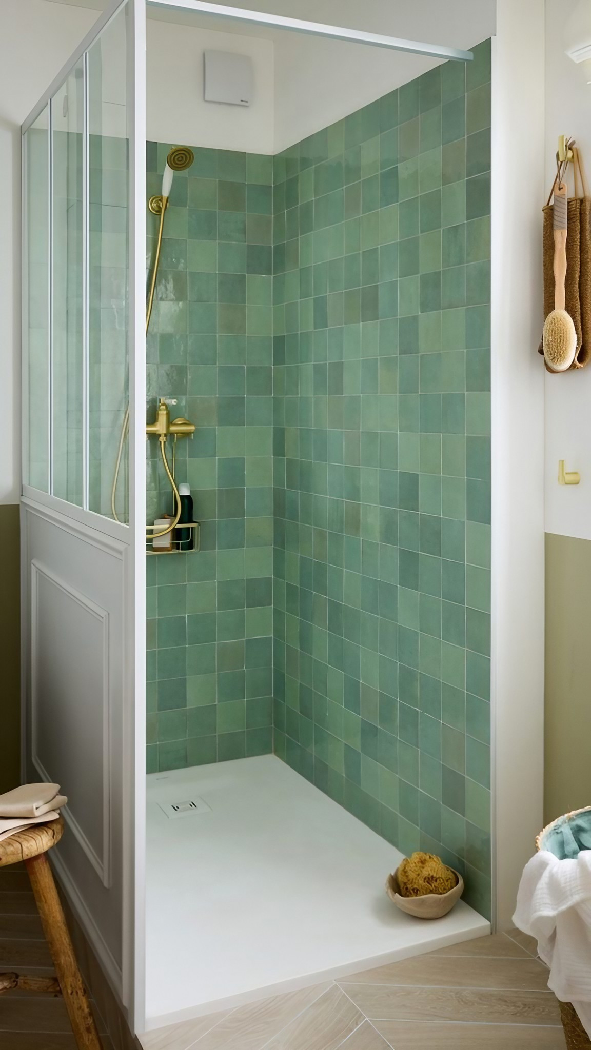 douche carrelage vert avec paroi verrière blanche douche carrelage vert avec paroi verrière blanche