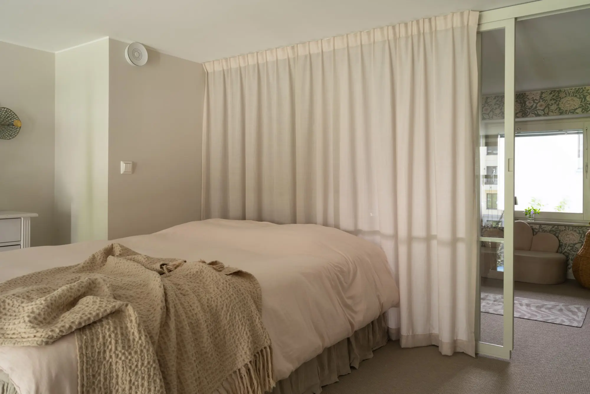 chambre deux-pièces 52m2 avec mezzanine décoration design chambre deux-pièces 52m2 avec mezzanine décoration design
