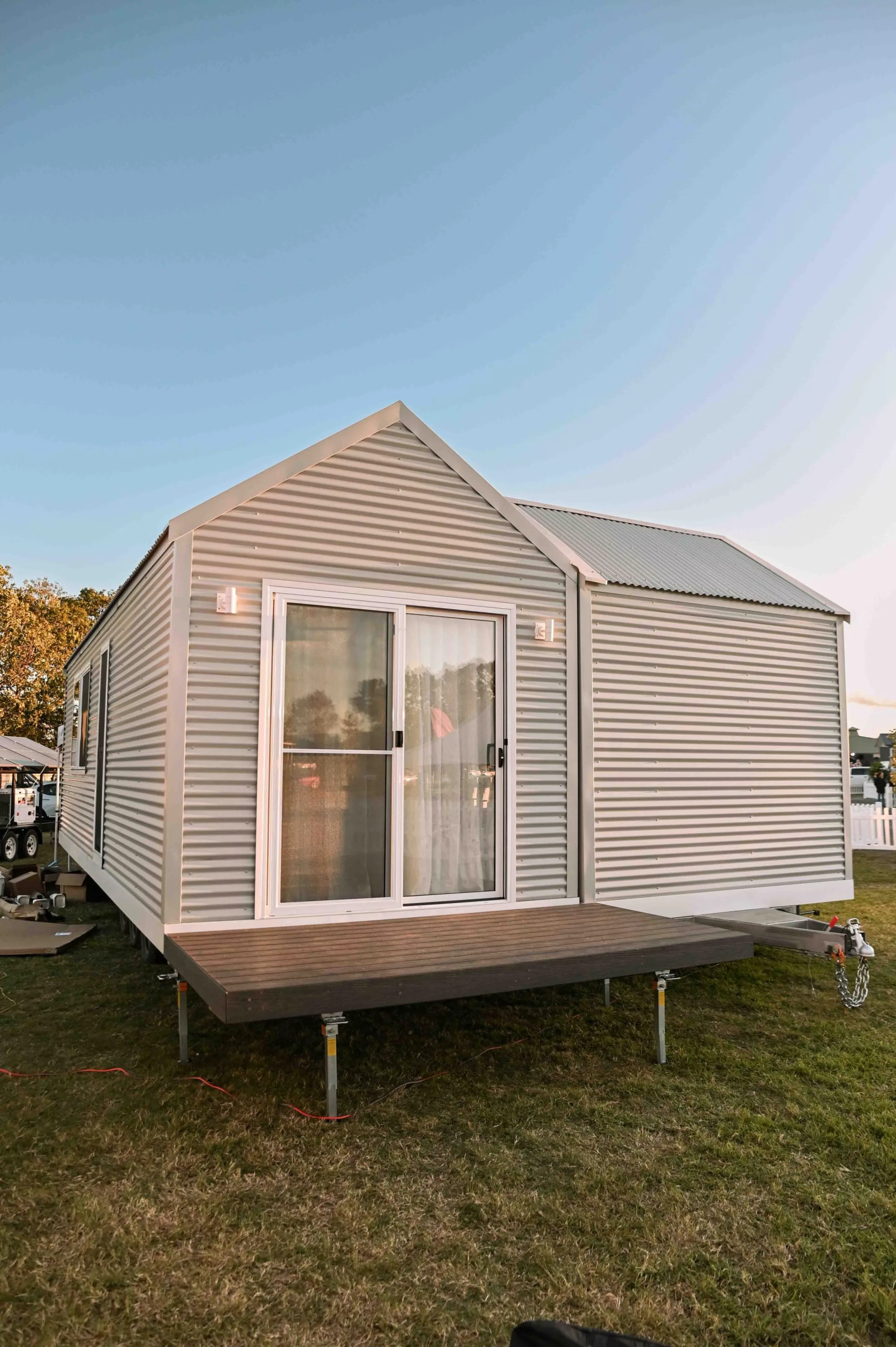 tiny house double avec une terrasse Bowerbird par Unplgd Tiny Homes tiny house double avec une terrasse Bowerbird par Unplgd Tiny Homes