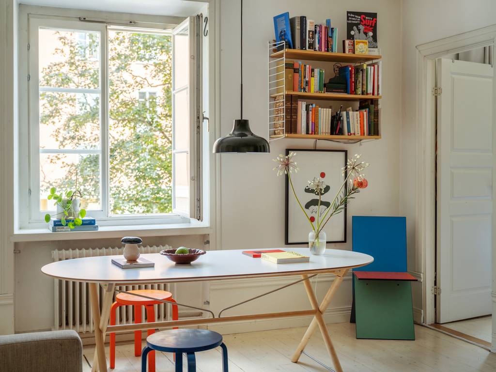 salon deux-pièces 42m2 décoration colorée et vintage