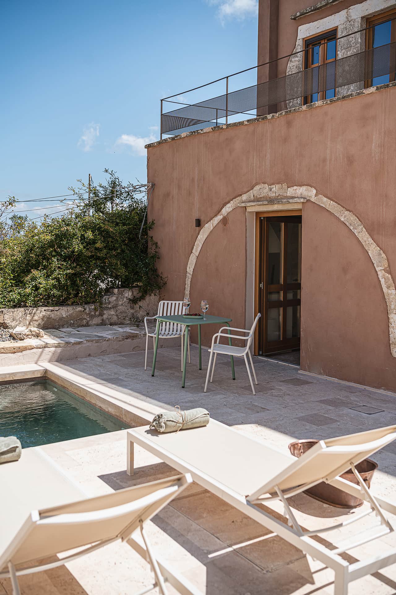 maison en pierres avec piscine en Crète Corte Interna maison en pierres avec piscine en Crète Corte Interna