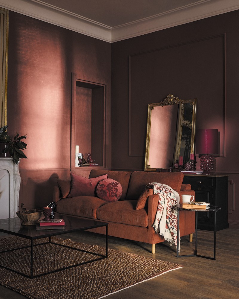 salon coloris rouge collection Maisons du Monde La clé des champs automne 2025 salon coloris rouge collection Maisons du Monde La clé des champs automne 2025