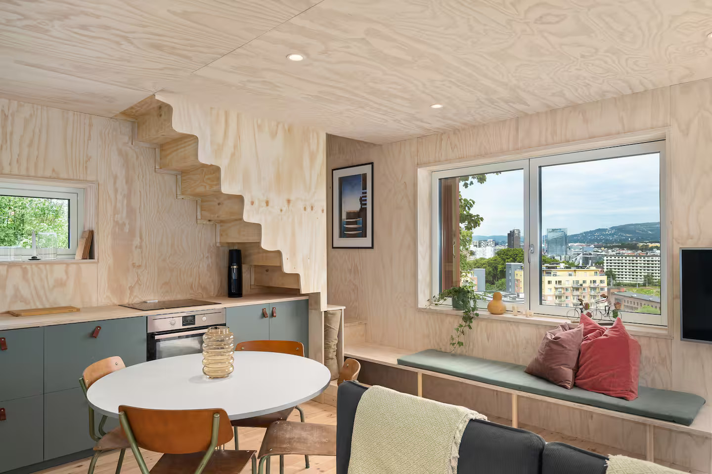 salon et cuisine petite maison 40m2 sur le toit Oslo