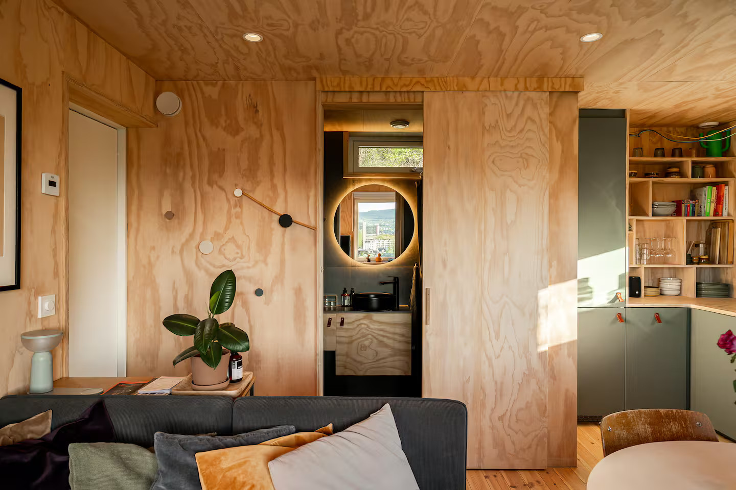 salon et cuisine petite maison 40m2 sur le toit Oslo