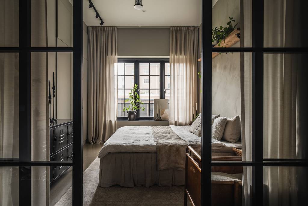 chambre derrière verrière