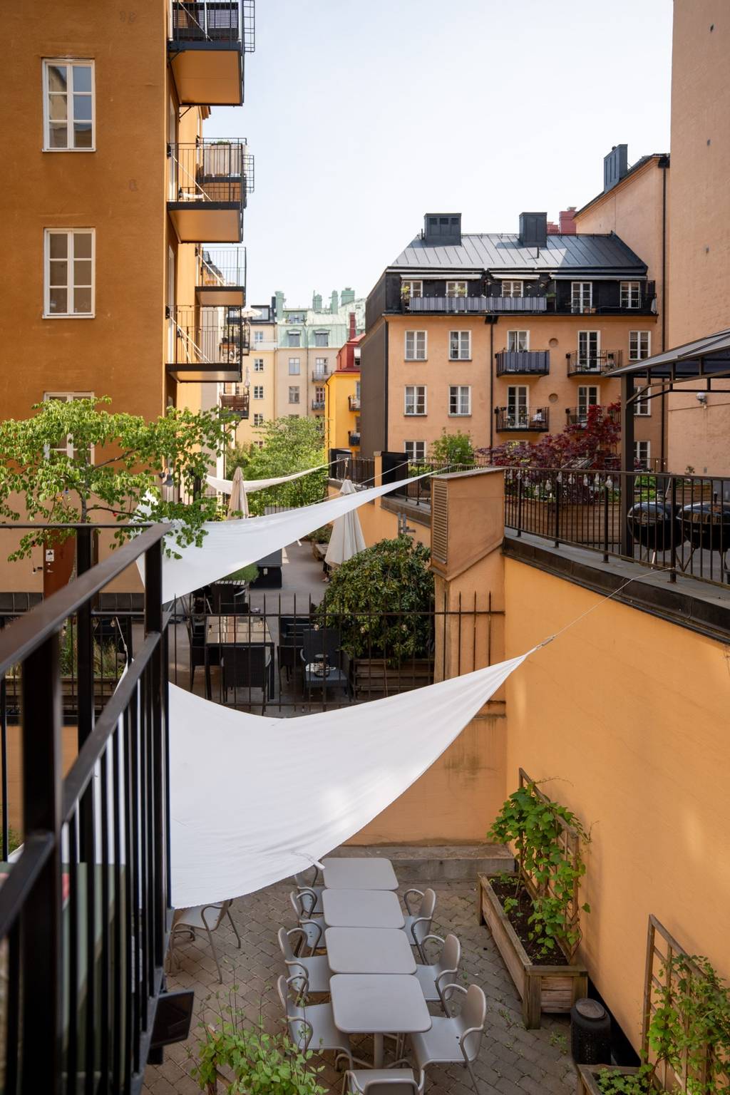 balcon sur cour