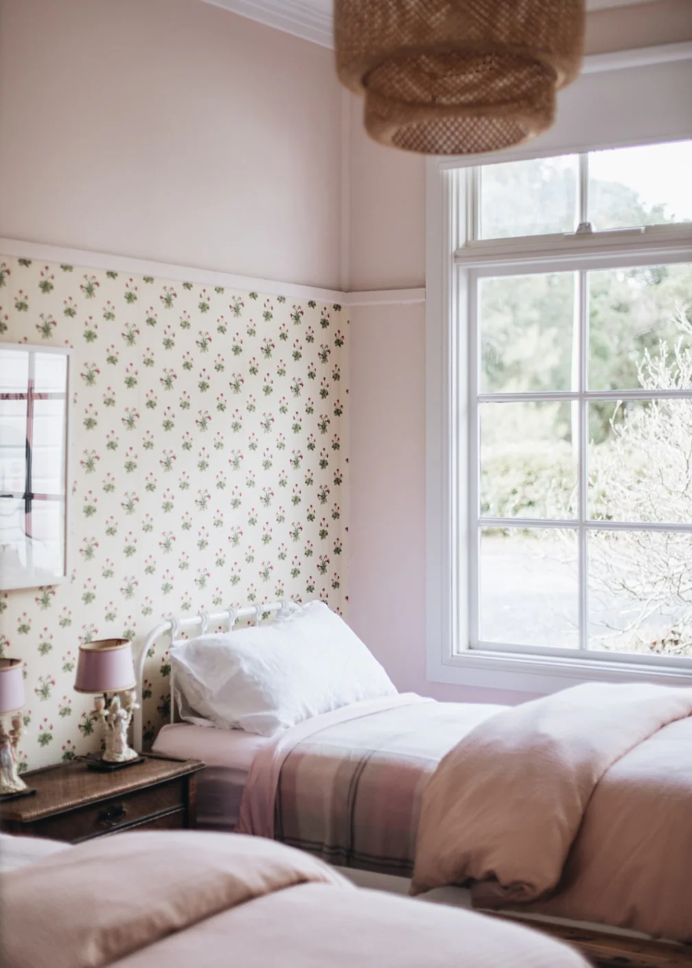 chambre rose papier-peint décoration classique chic chambre rose papier-peint décoration classique chic