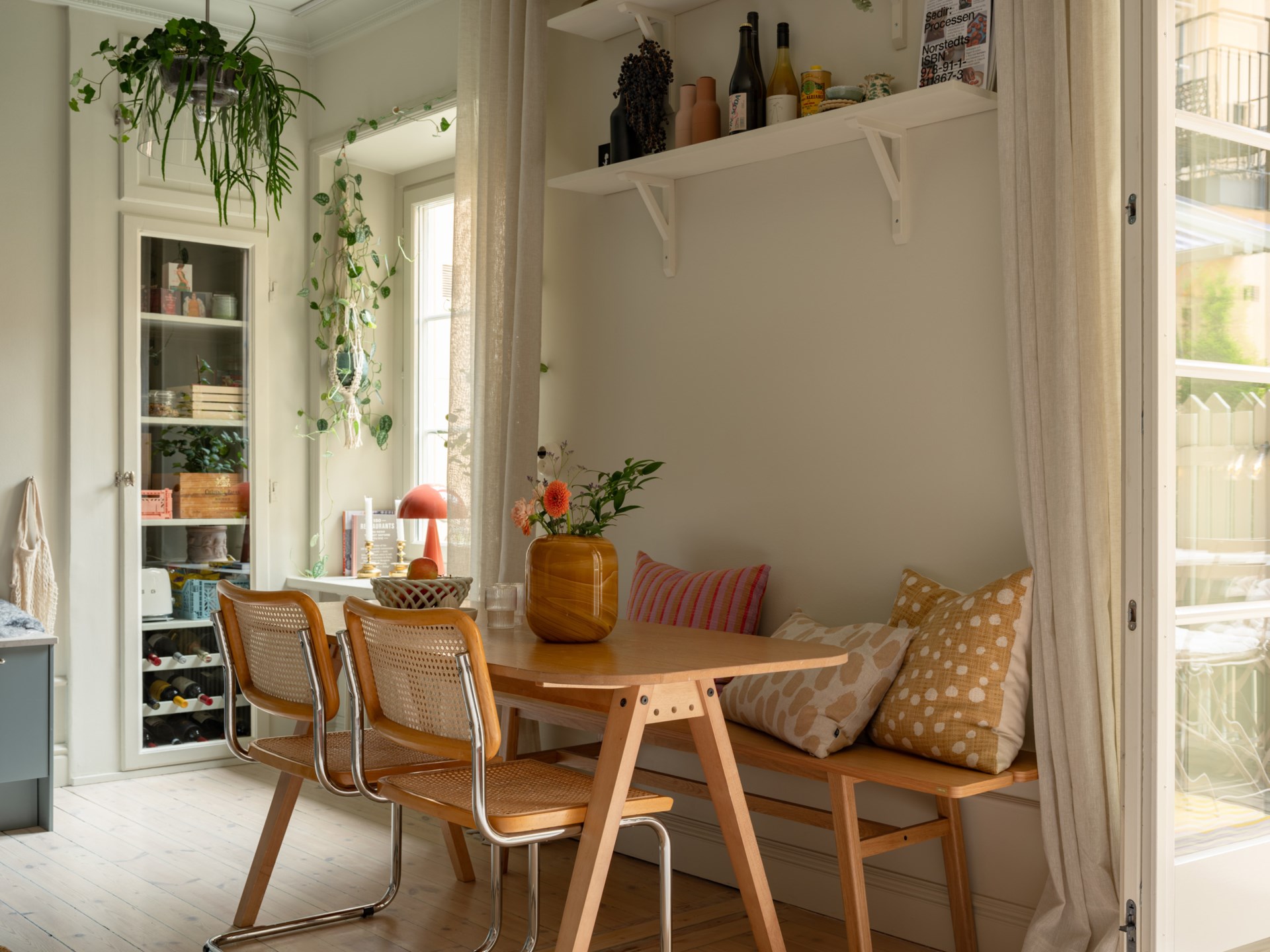 salon et cuisine semi ouverte appartement 76m2