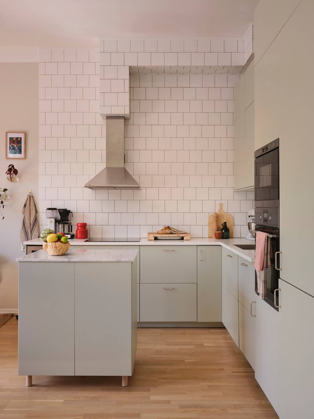 cuisine ouverte appartement 82m2 décoration vintage et colorée cuisine ouverte appartement 82m2 décoration vintage et colorée