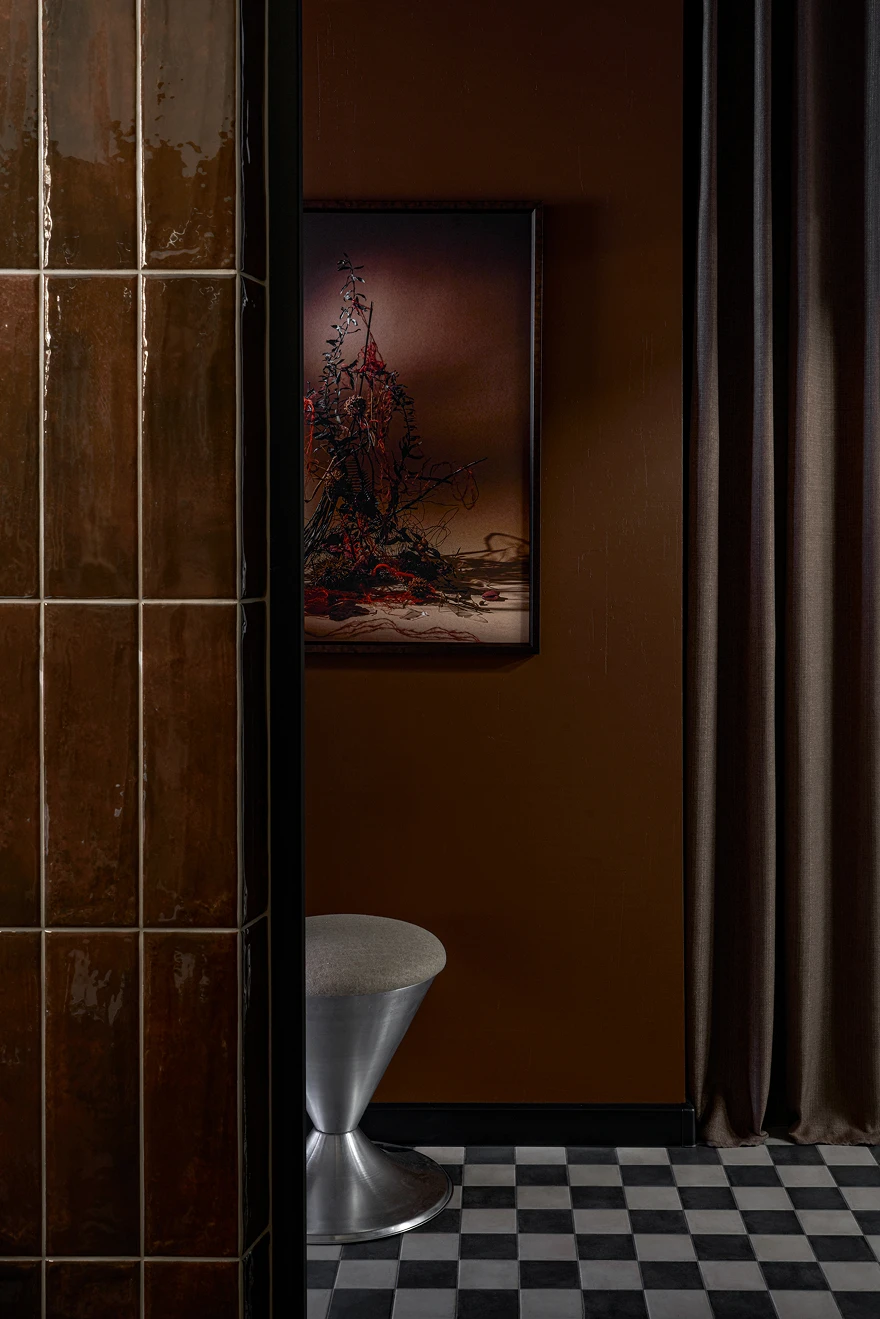 salle de bain moderne carrelage marron caramel