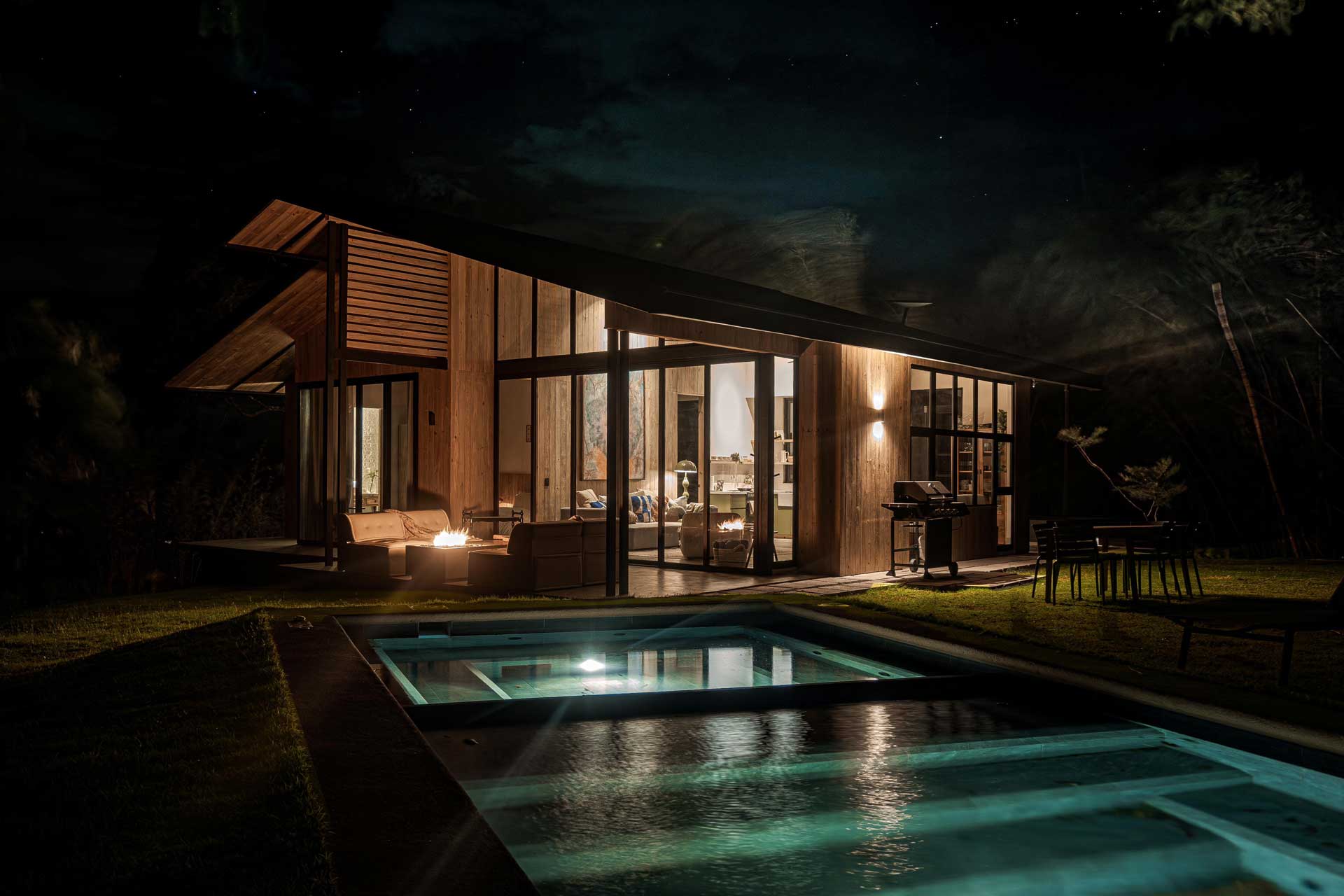 maison avec piscine vue nuit maison avec piscine vue nuit