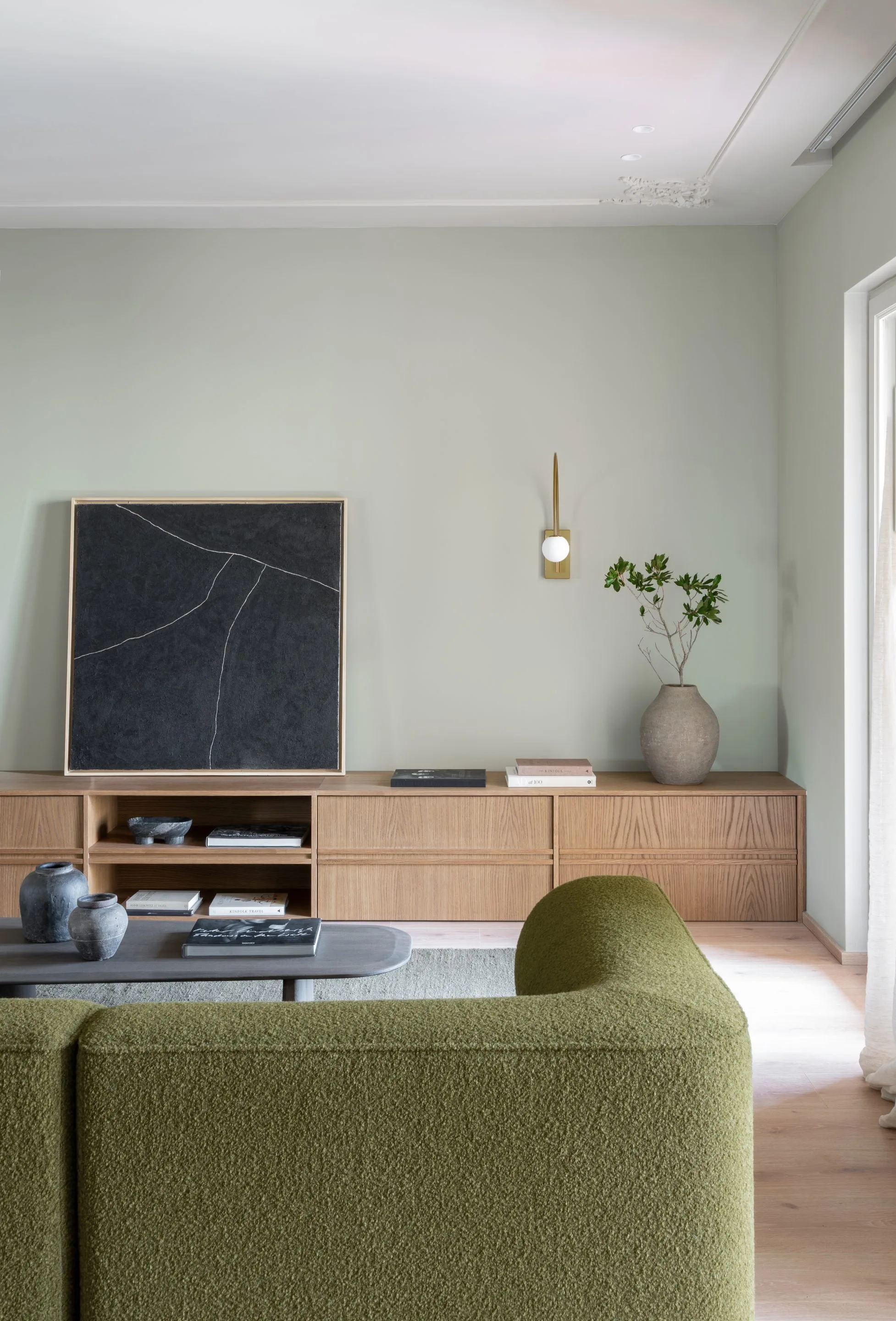 salon canapé vert olive décoration design et naturelle salon canapé vert olive décoration design et naturelle