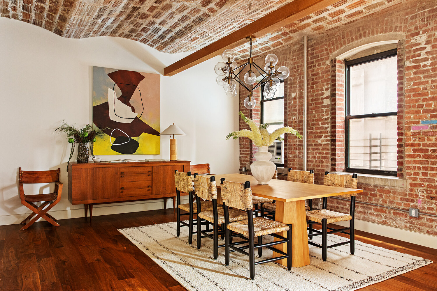 salle à manger plafonds voûtés en briques catalans appartement new-yorkais