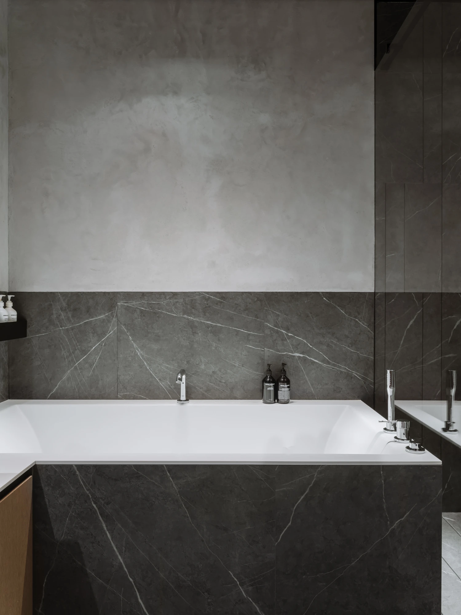 salle de bain contemporaine marbre gris