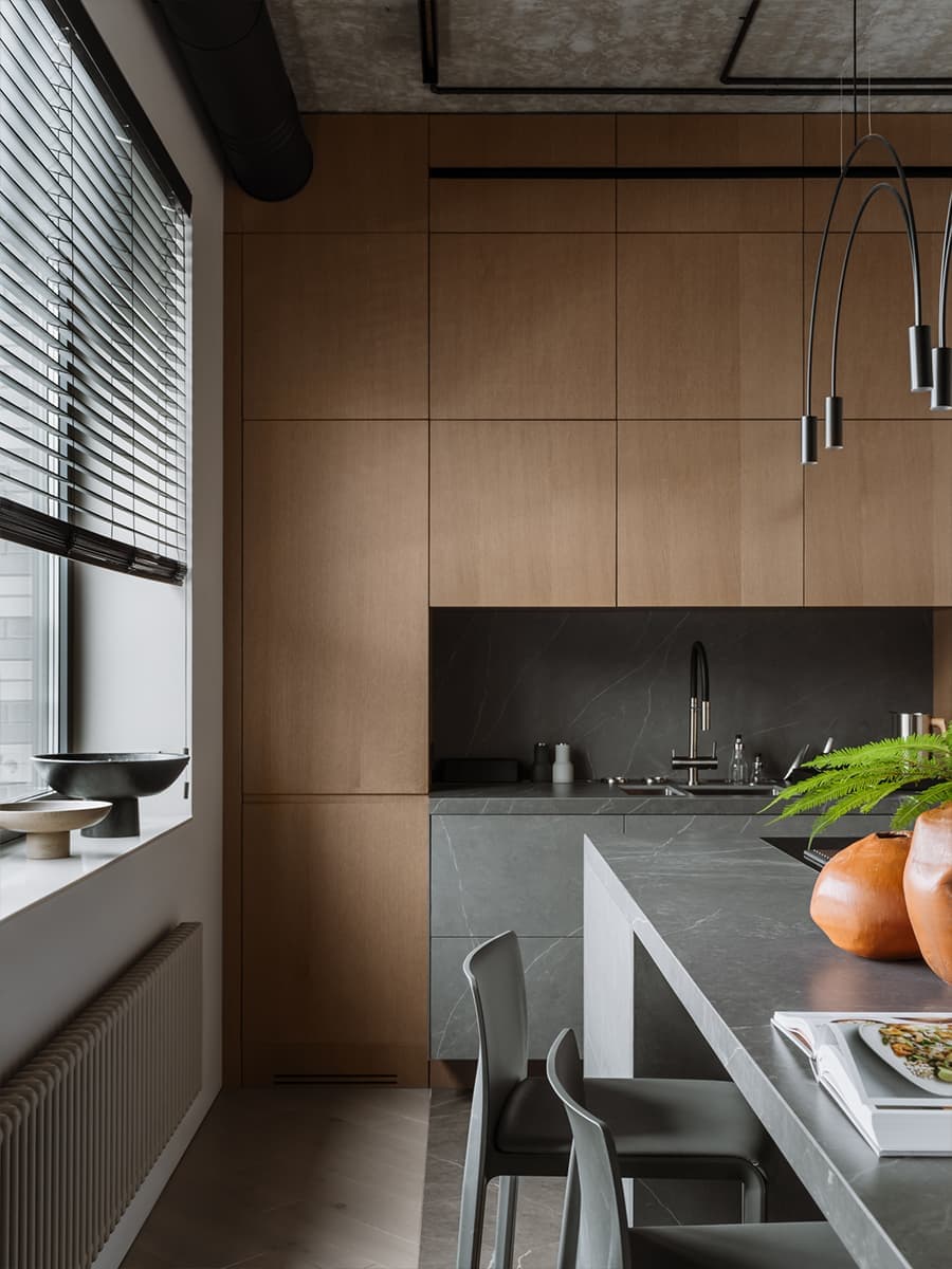 cuisine avec îlot marbre gris et placards bois décoration design
