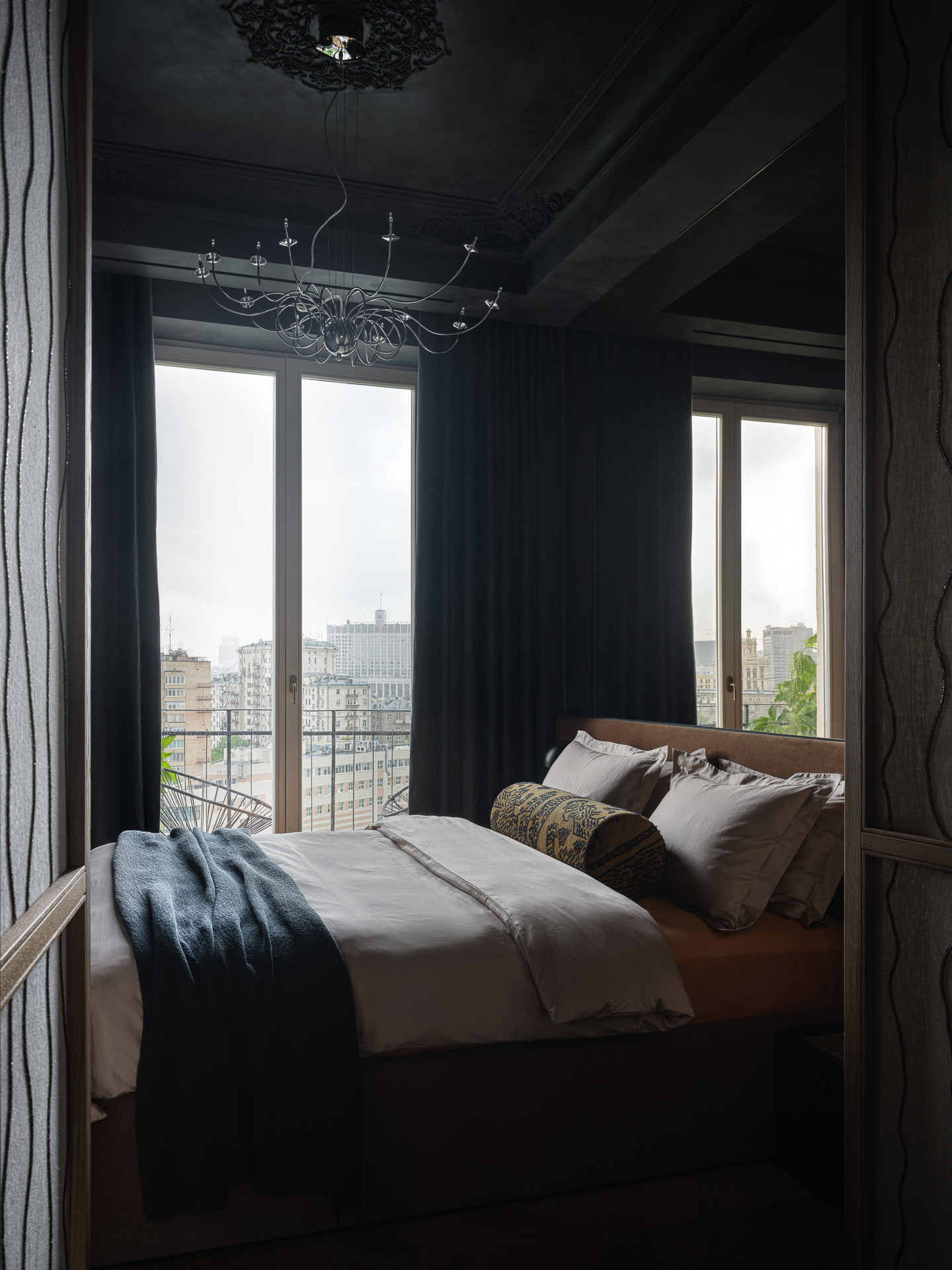 chambre appartement 50m2 décoration contemporaine et baroque