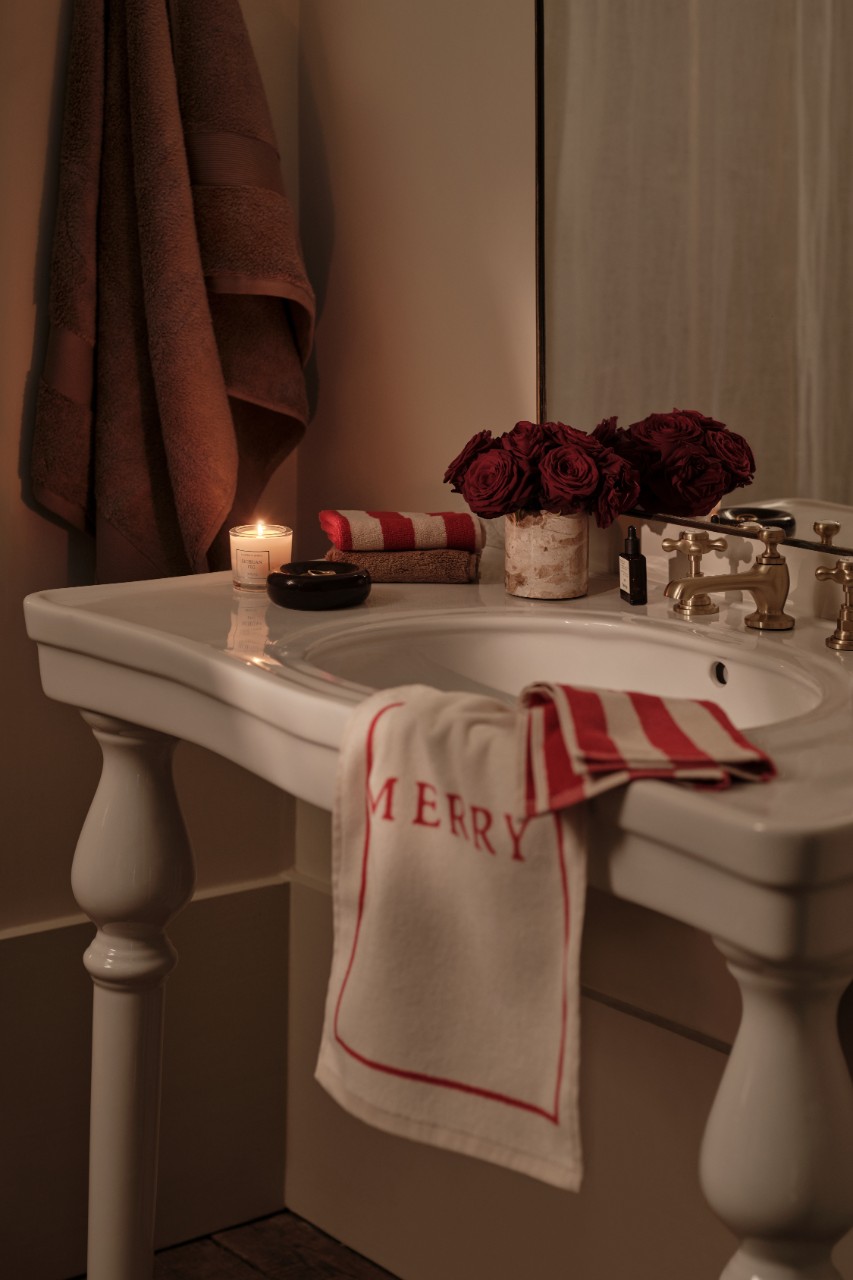 salle de bain H&M Hom inspiration Noël traditionnel
