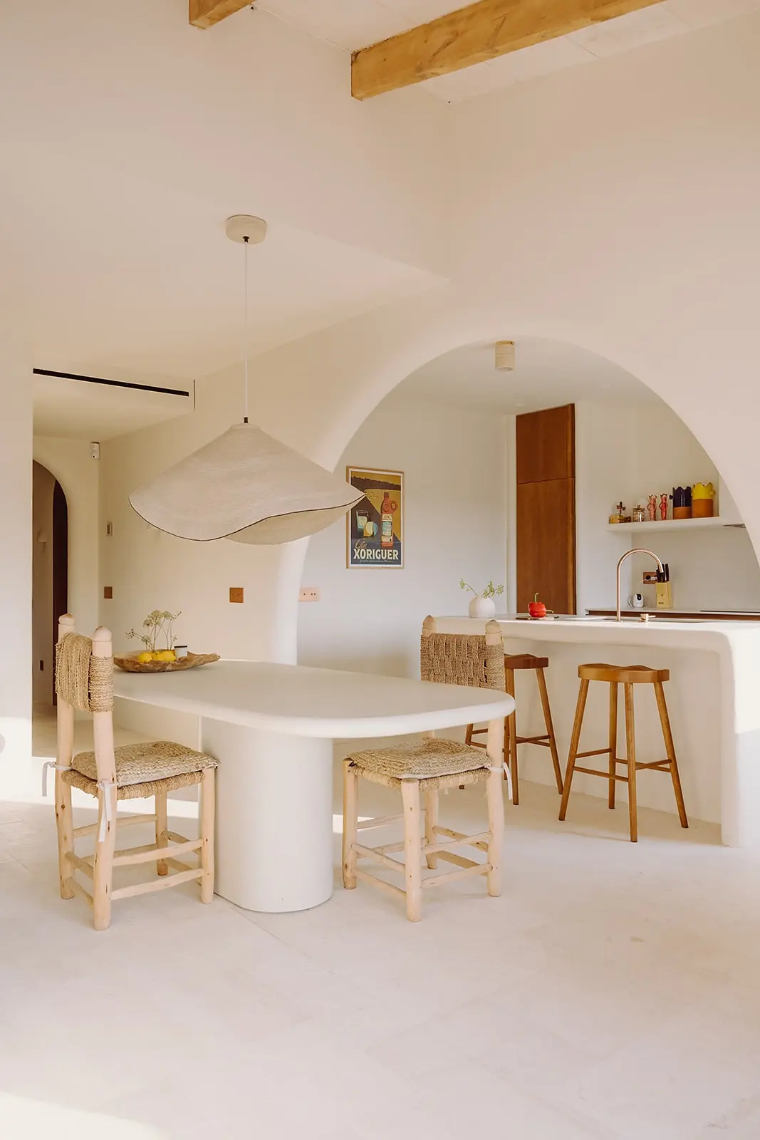 salle à manger et cuisine décoration méditerranéenne naturelle maison Minorque salle à manger et cuisine décoration méditerranéenne naturelle maison Minorque