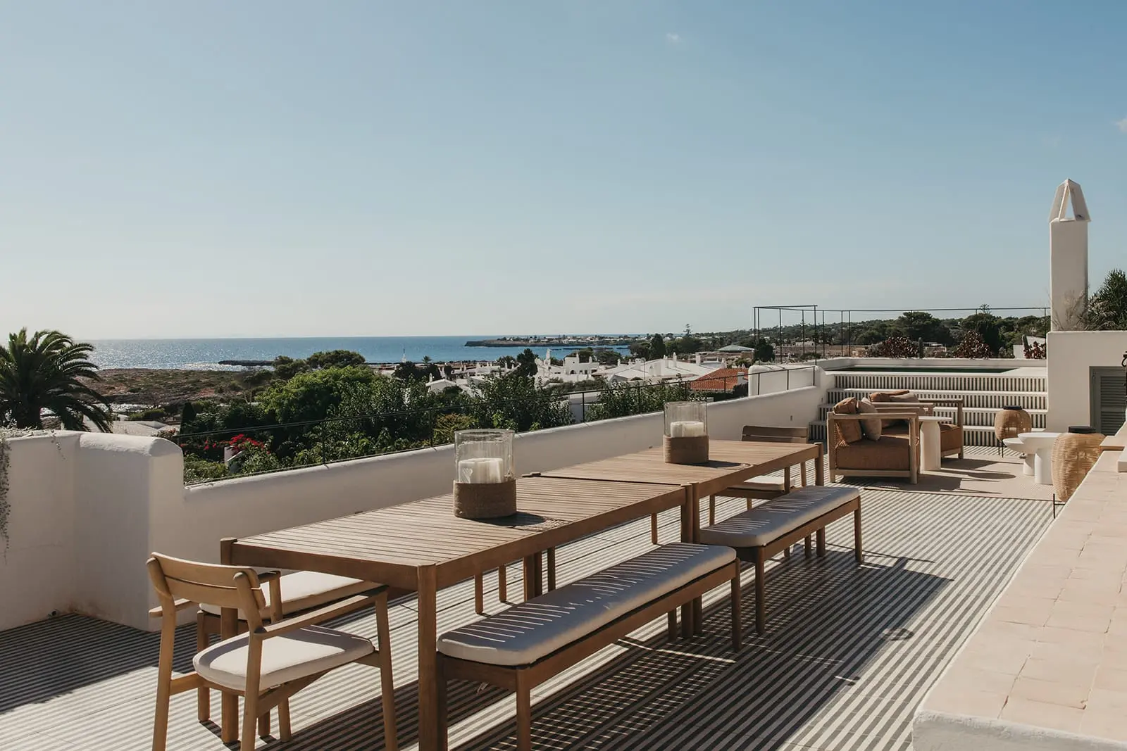 roof top avec cuisine d'été et vue mer
