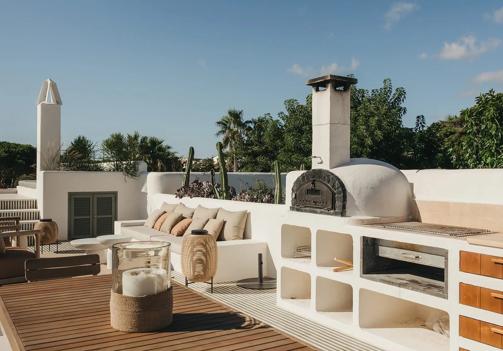 roof top avec cuisine d'été et vue mer
