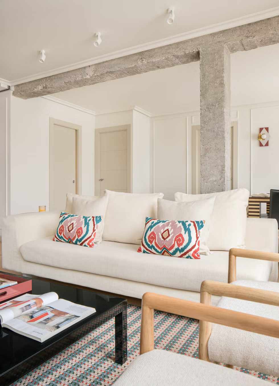 salon duplex décoration contemporaine
