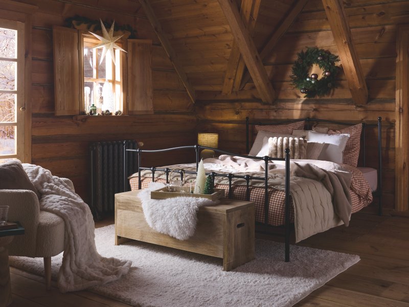 chambre chalet décoration Noël Maisons du Monde