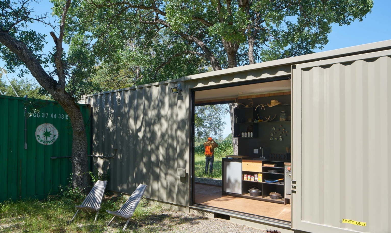 petite maison container