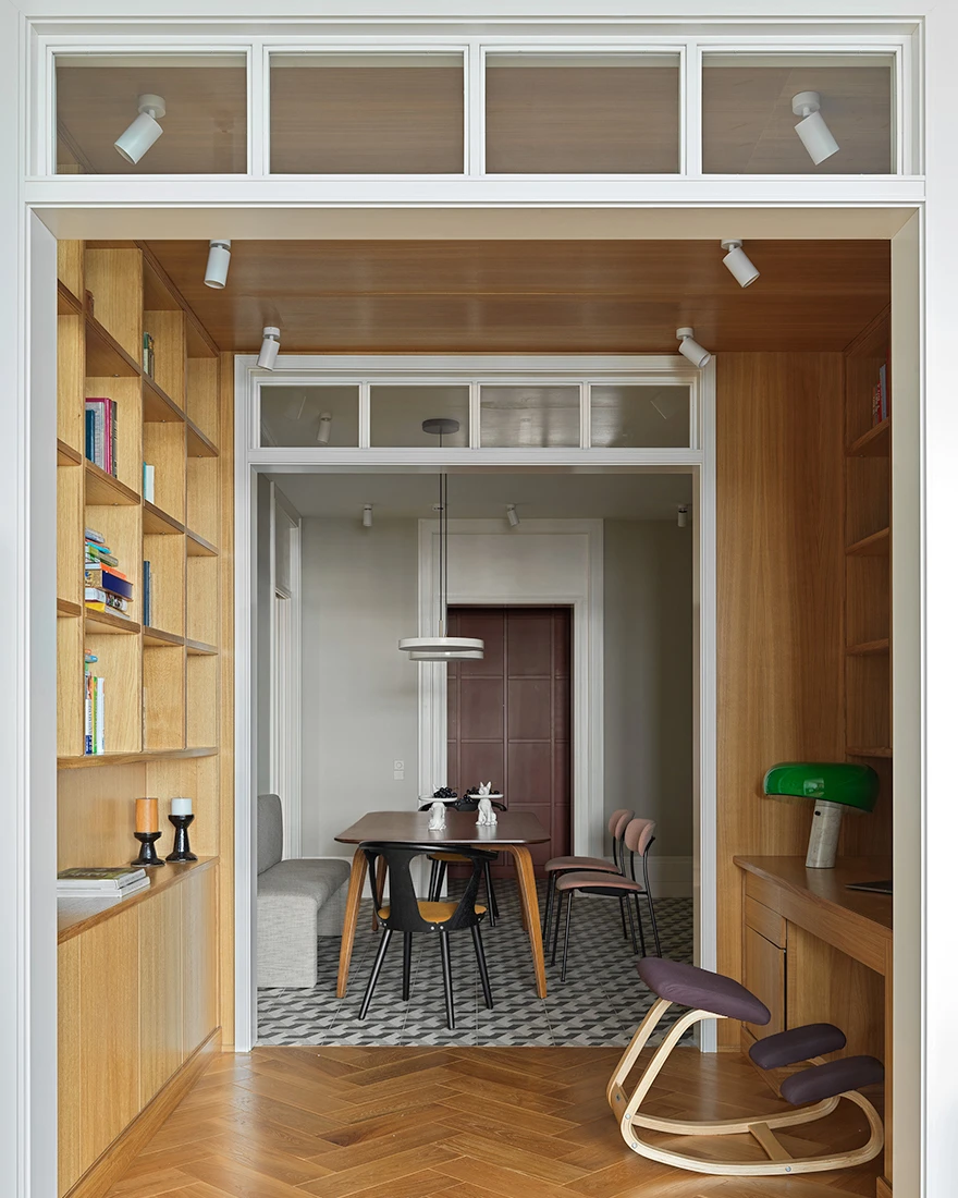 salle à manger et espace bureau décoration contemporaine