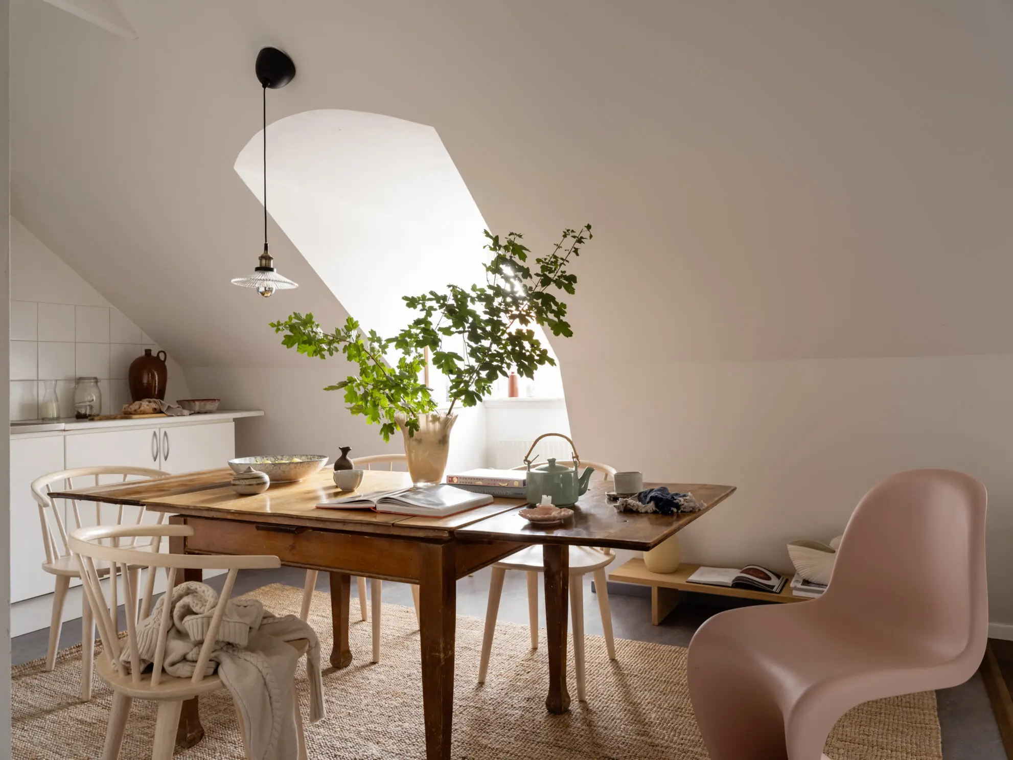 studio mansardé de 40m2 décoration scandinave studio mansardé de 40m2 décoration scandinave