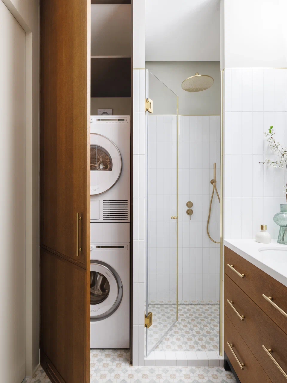 salle de bains style rétro contemporain avec buanderie salle de bains style rétro contemporain avec buanderie