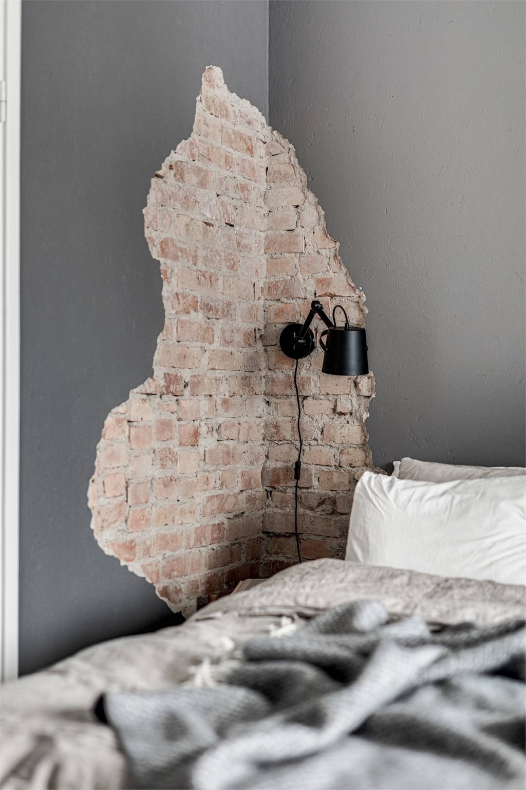 espace chambre studio 35m2 décoration scandinave murs gris espace chambre studio 35m2 décoration scandinave murs gris
