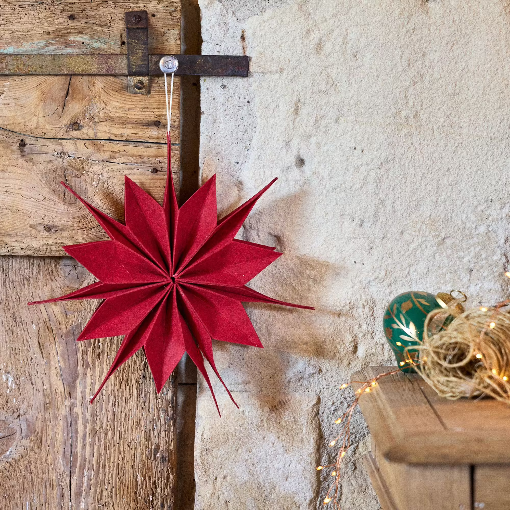 étoile feutrine rouge décoration Noël 2025 Alinea étoile feutrine rouge décoration Noël 2025 Alinea