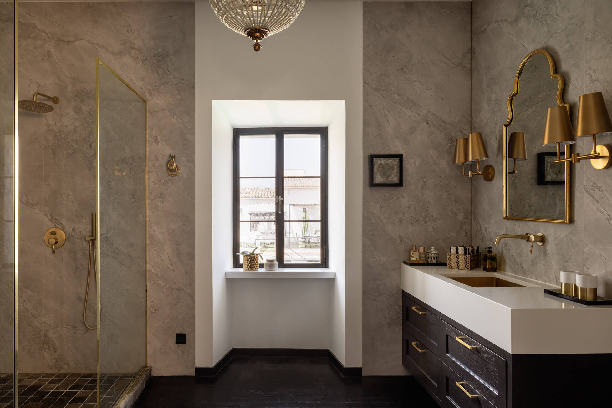 salle de bain classique chic maison Majorque salle de bain classique chic maison Majorque