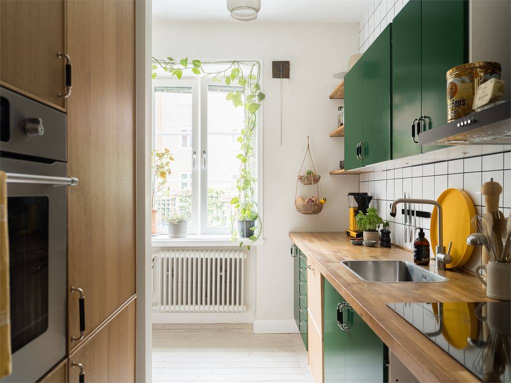 cuisine verte et bois studio 34m2 cuisine verte et bois studio 34m2