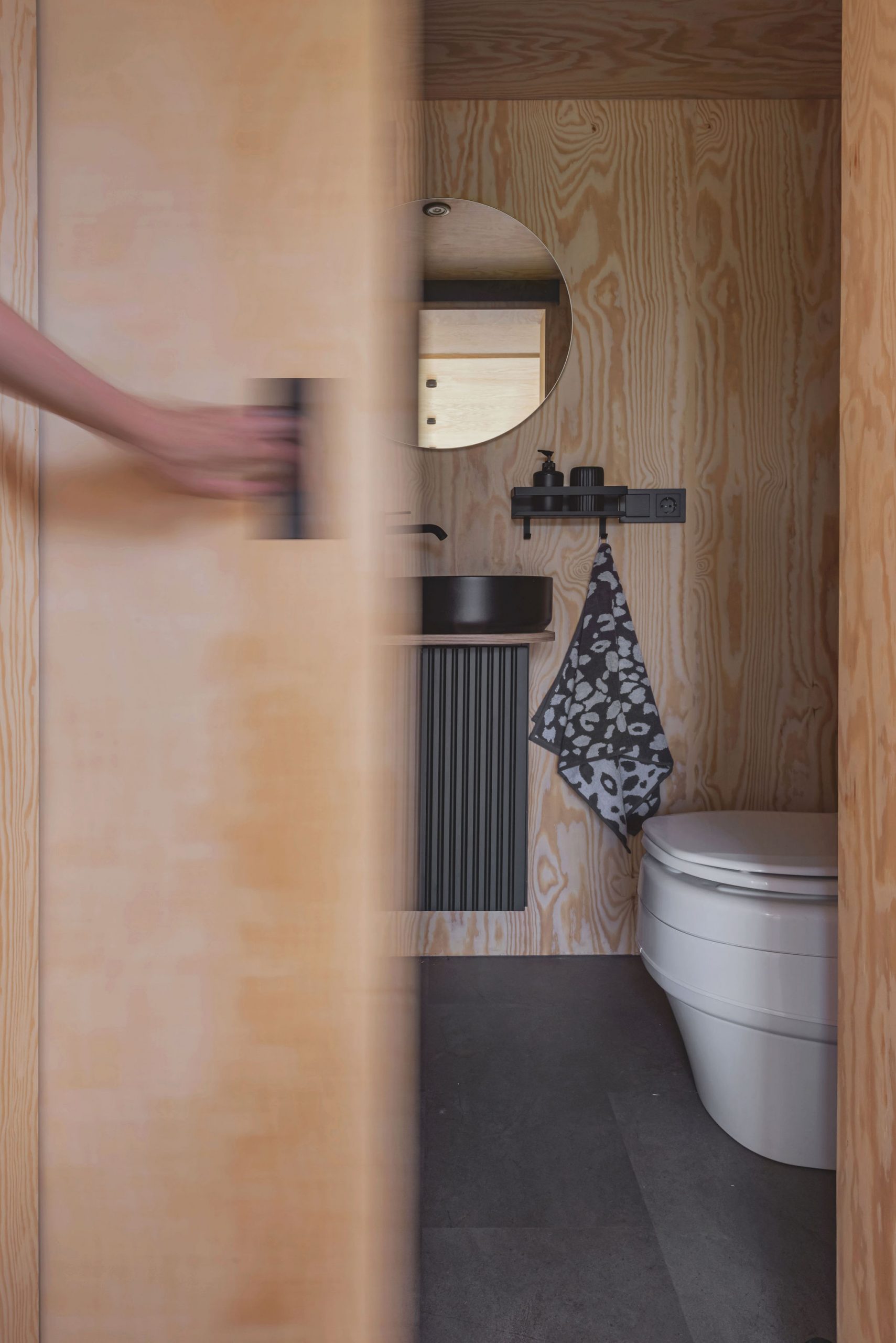 salle de bain tiny house européenne de 22m2 salle de bain tiny house européenne de 22m2