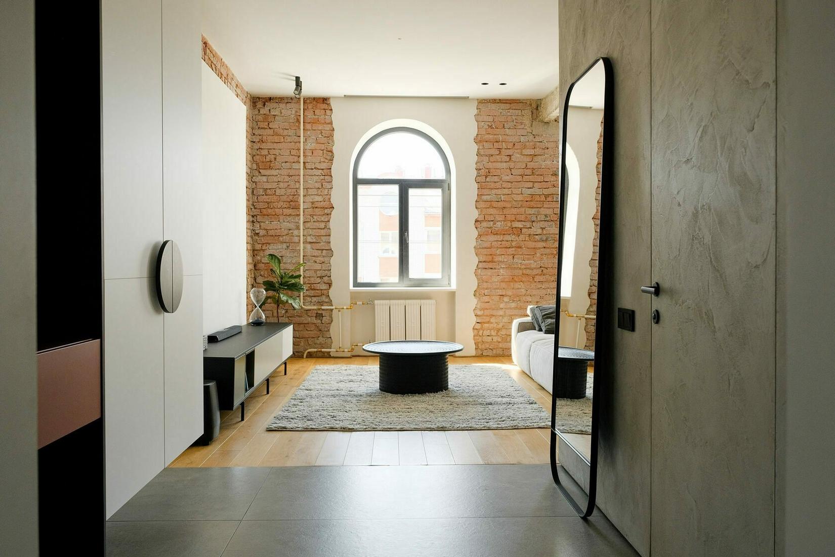 entrée appartement type loft brutaliste entrée appartement type loft brutaliste