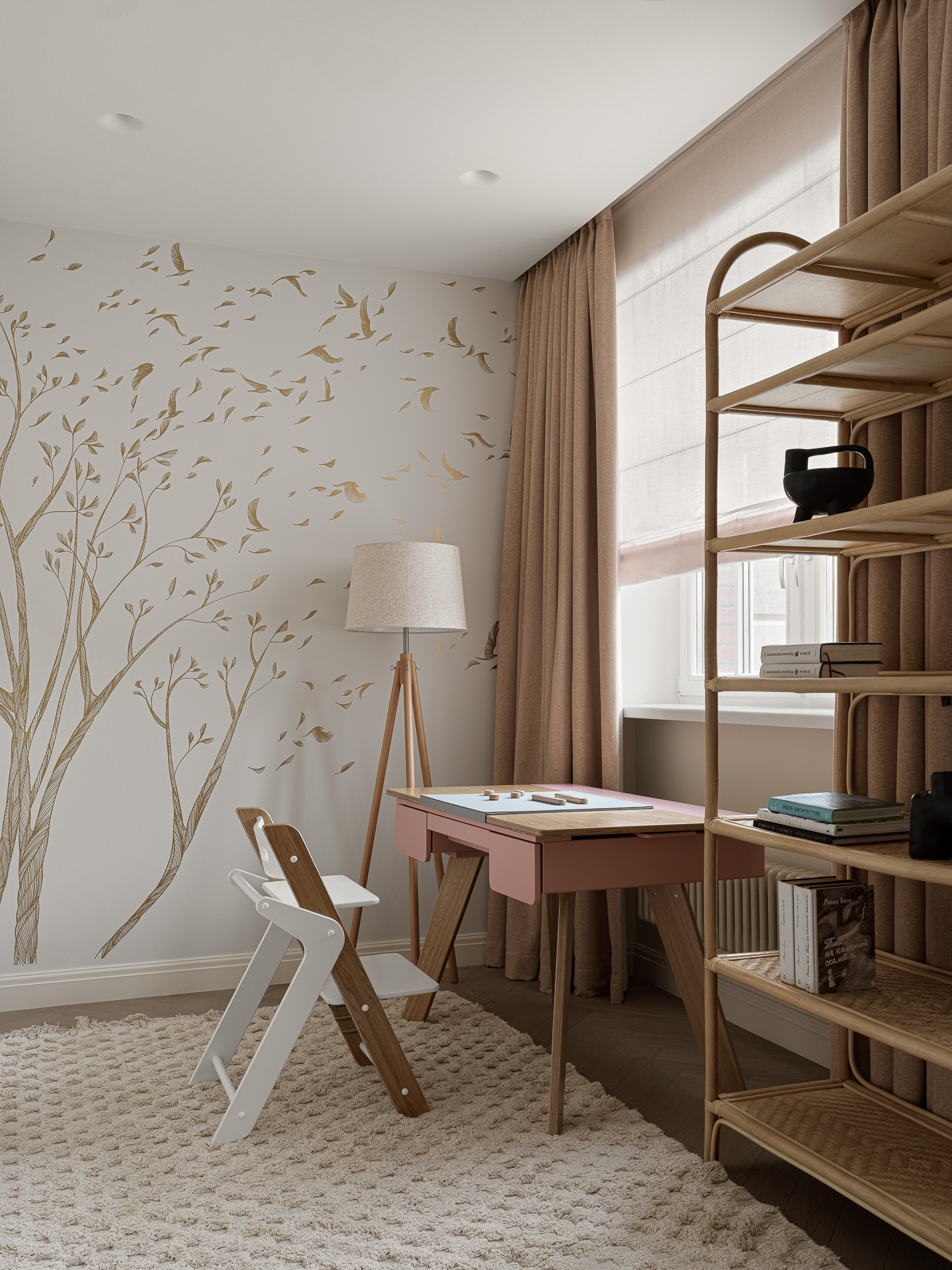 chambre enfant mur papier-peint oiseaux et arbres dorés chambre enfant mur papier-peint oiseaux et arbres dorés