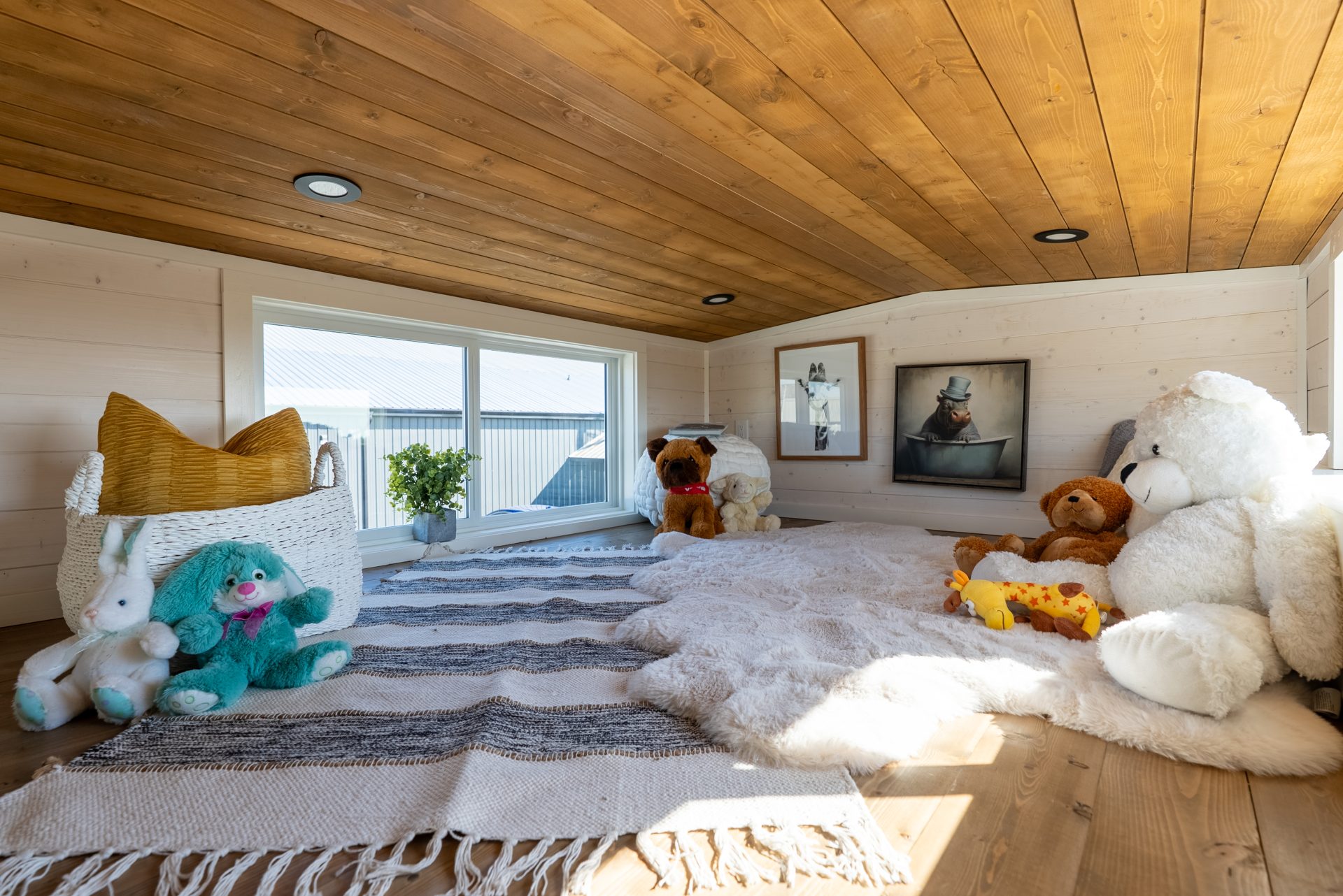 mezzanine tiny house 28m2 Gambier par Rover Tiny Homes mezzanine tiny house 28m2 Gambier par Rover Tiny Homes