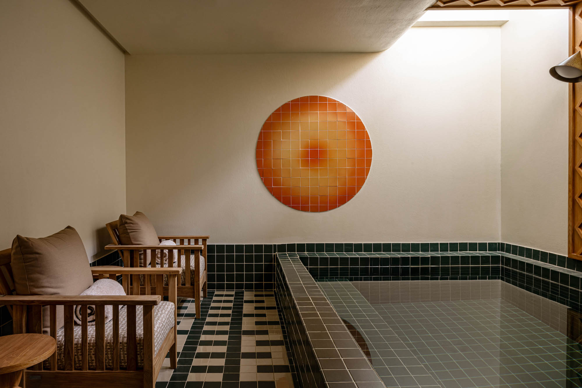 petite piscine intérieure Le Sarto Iconic House petite piscine intérieure Le Sarto Iconic House