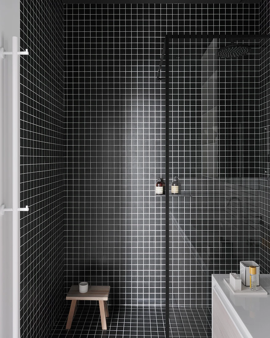 salle de bain design décoration minimaliste noire et blanche salle de bain design décoration minimaliste noire et blanche