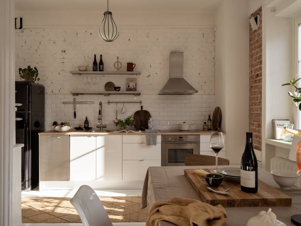 salle à manger et cuisine semi ouverte deux-pièces 55m2 décoration scandinave beige salle à manger et cuisine semi ouverte deux-pièces 55m2 décoration scandinave beige