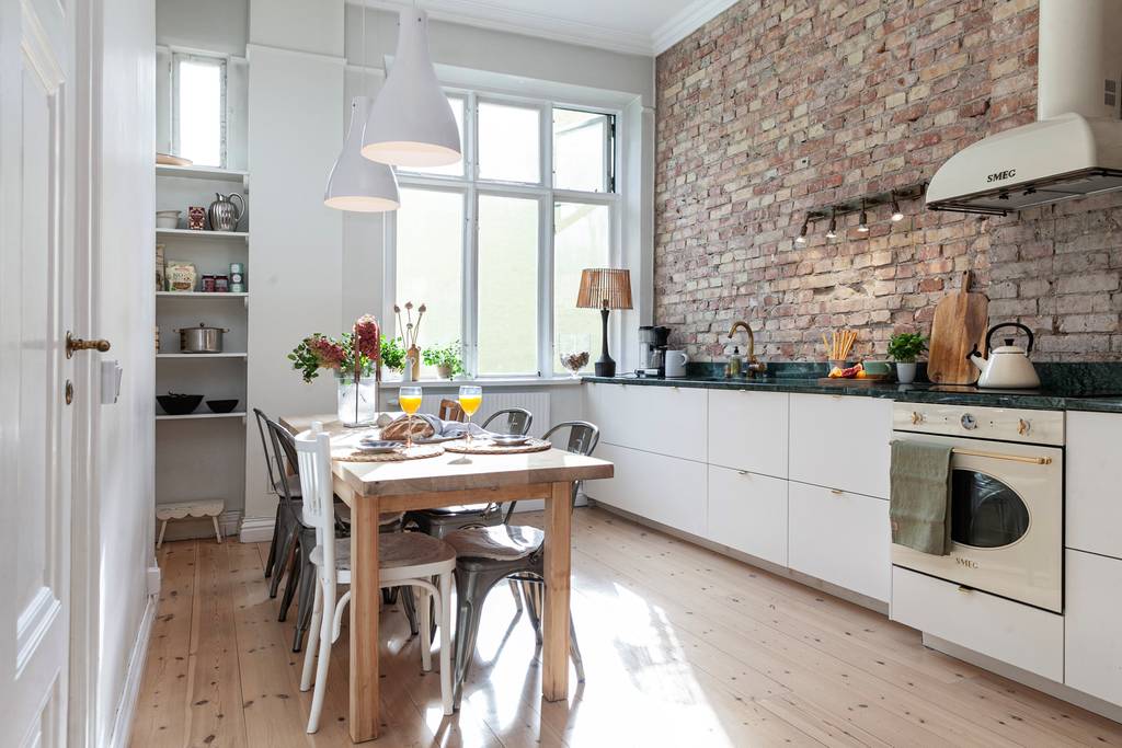 cuisine blanche design murs briques anciennes décoration scandinave