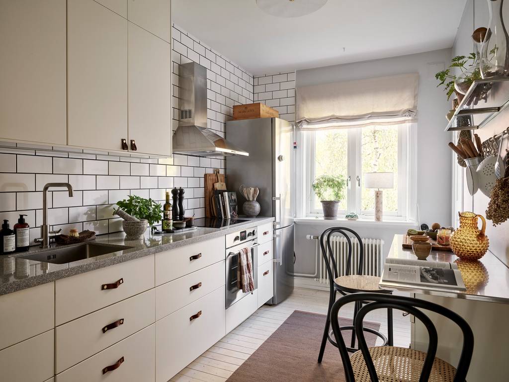 cuisine avec coin repas décoration scandinave appartement en duplex de 83m2 cuisine avec coin repas décoration scandinave appartement en duplex de 83m2
