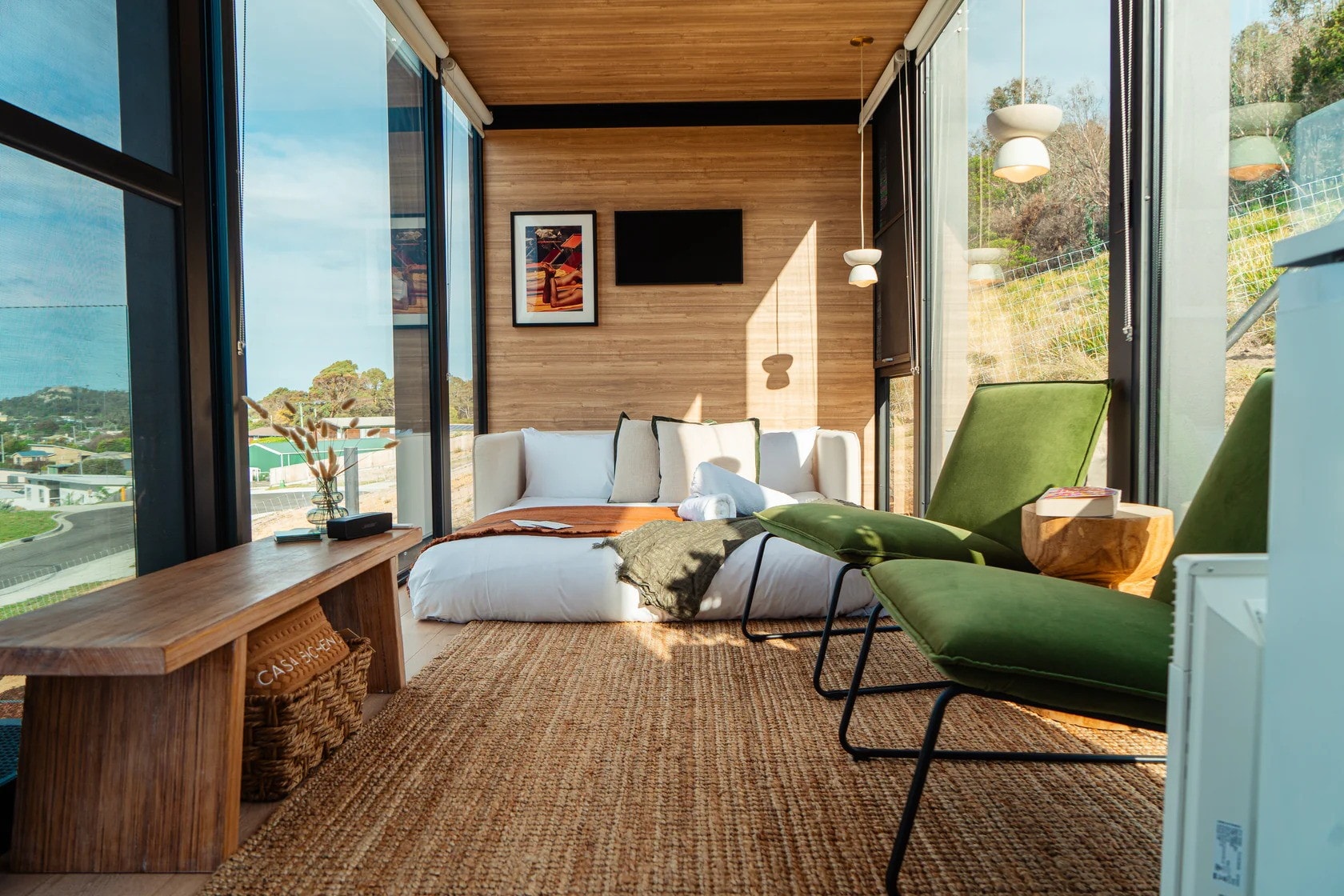 intérieur petite maison vitrée 36m3 modèle Bambino par Elsewhere intérieur petite maison vitrée 36m3 modèle Bambino par Elsewhere