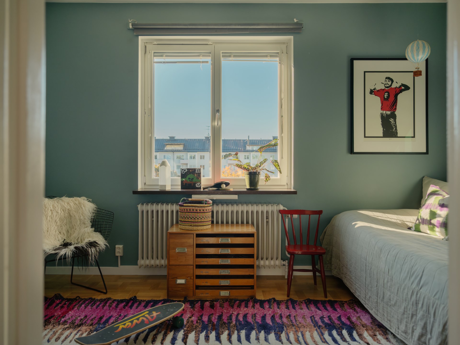 chambre murs bleus