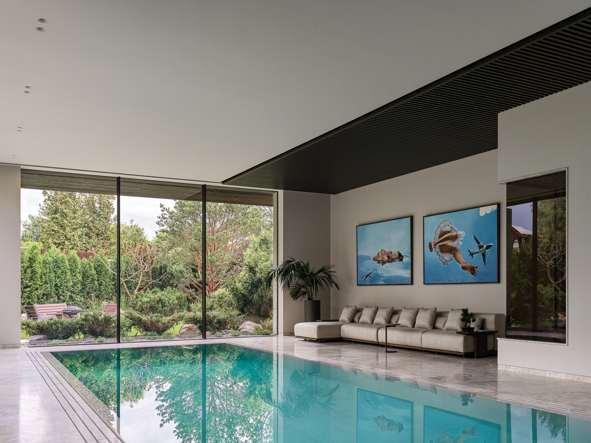 piscine intérieure